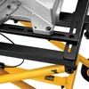 A close-up view of the support structure of a miter saw stand. Voir les images du produit
