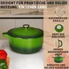 A green enameled cast iron pot is shown with text overlays describing its features and benefits. Produktbild-Vorschau