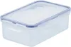 A clear, studio shot of a transparent rectangular food storage container with a blue lid. Voir les images du produit