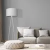 Stehleuchte Wohnzimmer Schlafzimmer Dreibein Produktbild-Vorschau 2