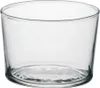 A clear studio shot of a glass container. Voir les images du produit