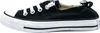 A side view of a black Converse shoe with white laces and a white sole. Voir les images du produit