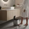 Poubelle Vidacharmy 10 L avec pédale et couvercle à Voir les images du produit 8
