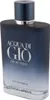 Dunkelblauer Parfumflakon von Giorgio Armani mit silbernem Schriftzug „Acqua di Giò Profondo“ auf matter Oberfläche. Voir les images du produit