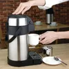 Carafe à pompe Olympia en acier inoxydable 2,5 litres Voir les images du produit 5