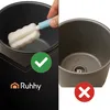 A split image showing the correct and incorrect way to clean a milk frother. The left side shows a hand cleaning the frother with a sponge, with a green checkmark and the Ruhhy logo. The right side shows a dirty frother with a red cross. Náhled obrázku produktu