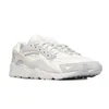 A single Nike Huarache shoe is shown from a side-diagonal angle against a white background. Podgląd zdjęcia produktu