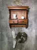 Mobile in legno marrone con cassetti, stile rustico Anteprima dell’immagine prodotto 3
