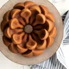 Nordic Ware Turban Magnolia Bundt Pan copper ø 25 cm / 2,4 Voir les images du produit 3