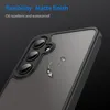 Close-up of the back of a smartphone case, showing the camera module and water droplets on the matte surface. Anteprima dell’immagine prodotto