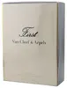 Luxuriöse Parfumverpackung First von Van Cleef & Arpels mit schwarzem Logo und goldenen Details auf champagnerfarbenem Karton, 100 ml Flakon. Anteprima dell’immagine prodotto