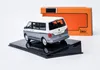 Ixo Models CLC595 VW T6 Bus Multivan 2017 weiß grau 1:43 Produktbild-Vorschau 4