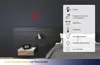 A bedroom scene with a bedside table and a clock, featuring a promotional overlay detailing product features. Anteprima dell’immagine prodotto