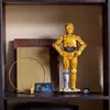 LEGO Star Wars C-3PO B, baubarer Droide, Modell zum Produktbild-Vorschau 4