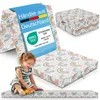 A child playing with a folded mattress that has a rainbow pattern. The mattress is shown in a folded state and unfolded. Produktbild-Vorschau