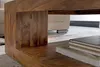 Couchtisch Sheesham Massivholz 90x90cm Dunkelbraun, Detailansicht der offenen Ablage unter der Tischplatte. Voir les images du produit