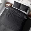 3-tlg Premium Damast Bettwäsche 200x200 + 80x80 cm mit YKK Produktbild-Vorschau 5