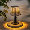 LED Solar Tischlampe mit Lampenschirm aus Rattan Produktbild-Vorschau 1
