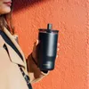 Quokka Mist 720 ml – codzienny kubek termiczny dla Podgląd zdjęcia produktu 3