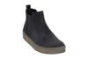 A single blue Chelsea boot with a thick gray sole is shown against a white background. Voir les images du produit