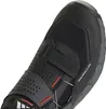 A close-up view of the toe area of a black cycling shoe. Podgląd zdjęcia produktu