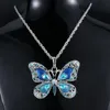 INF Collana vintage con ciondolo a farfalla Blu Anteprima dell’immagine prodotto 3