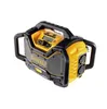 A yellow and black DeWalt work site radio is shown against a white background. Voir les images du produit