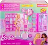 A Barbie Dream Closet playset box featuring a Barbie doll, closet interior, and accessories. Produktbild-Vorschau