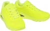 A pair of bright yellow Skechers sports shoes are shown against a white background. Voir les images du produit