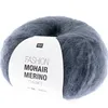 A ball of grey-blue mohair yarn with a white label. Produktbild-Vorschau