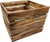 A wooden crate with a burnt finish, shown from a slightly elevated angle against a white background. Anteprima dell’immagine prodotto