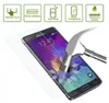 A screen protector is shown being tested with a hammer, with feature callouts at the top. Produktbild-Vorschau