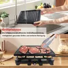 A split image showing a grill pan being washed and food being cooked on a raclette grill. Produktbild-Vorschau