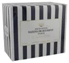 Blau-weiß gestreifte Verpackung von Marina de Bourbon Classique Eau de Parfum mit goldener Umrandung und Krone als Markensymbol. Náhled obrázku produktu