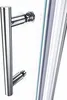 A close-up of a modern, sleek chrome shower door handle and a section of the glass door. Podgląd zdjęcia produktu