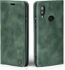 A green flip case for a Huawei P20 Lite phone, shown from the front and back. Produktbild-Vorschau