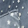 Verk Svíticí deka Soft Dreams Stars, 150 x 180 cm šedá Náhled obrázku produktu 8