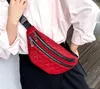 Grand sac réniforme en cuir souple Eco matelassé pour Voir les images du produit 16