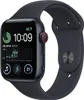 A close-up of an Apple Watch SE with its screen displaying the time and health metrics. Náhled obrázku produktu