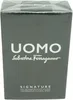 A close-up of a perfume box. Produktbild-Vorschau