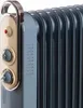 Close-up of a retro-style electric oil-filled radiator heater. Anteprima dell’immagine prodotto