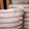 MG Design 2er Set Kissenbezüge 40 x 80 cm in Rosa - mit Produktbild-Vorschau 5