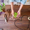 Relaxdays Supporto a forma di cuore in metallo per piante Anteprima dell’immagine prodotto 5