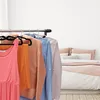 Relaxdays Appendiabiti in velluto, set da 50 pezzi, Anteprima dell’immagine prodotto 2