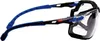 A pair of safety glasses on a white background. Voir les images du produit