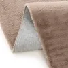 Koberec z umělé kožešiny Interiyou Fargo Taupe 140 x 200 cm Náhled obrázku produktu 5