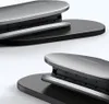 Two close-up shots of a car windshield wiper blade sharpener. Anteprima dell’immagine prodotto