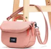 Pacsafe - 35140340 - Torba na ramię - GO Saddle Crossbody - Podgląd zdjęcia produktu 11