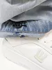 DADA Supreme Supreme Baggy Jeans mit Supreme-Stickerei Produktbild-Vorschau 5