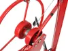A close-up view of the red metal components of a lifting device, including a winch and cable. Anteprima dell’immagine prodotto